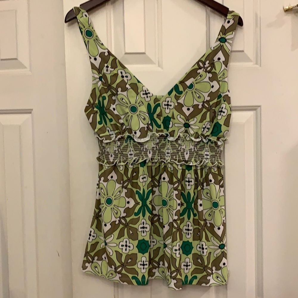 INC International Concepts L tank**See last 2 pics little bit wrinkled